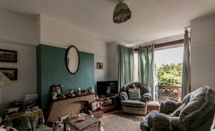 3 Bedroom Semi-Detached House To Rent In Hunton Hill, Birmingham, B23