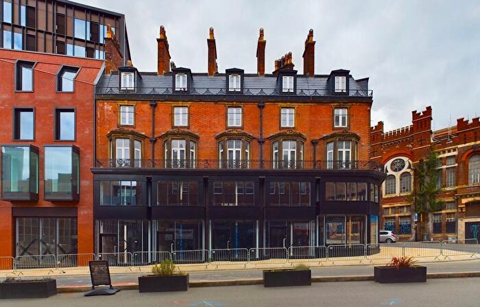 3 Bedroom Town House For Sale In Laycock House, Cross Burgess Street, S1