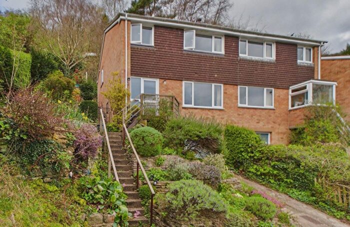 3 Bedroom End Terrace House For Sale In Benbow Close, Malvern, WR14