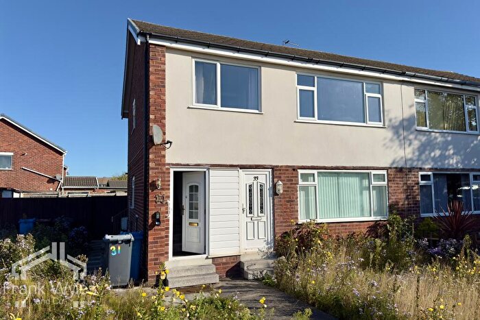 2 Bedroom Flat To Rent In Boston Road, Lytham St. Annes, Lancashire, FY8