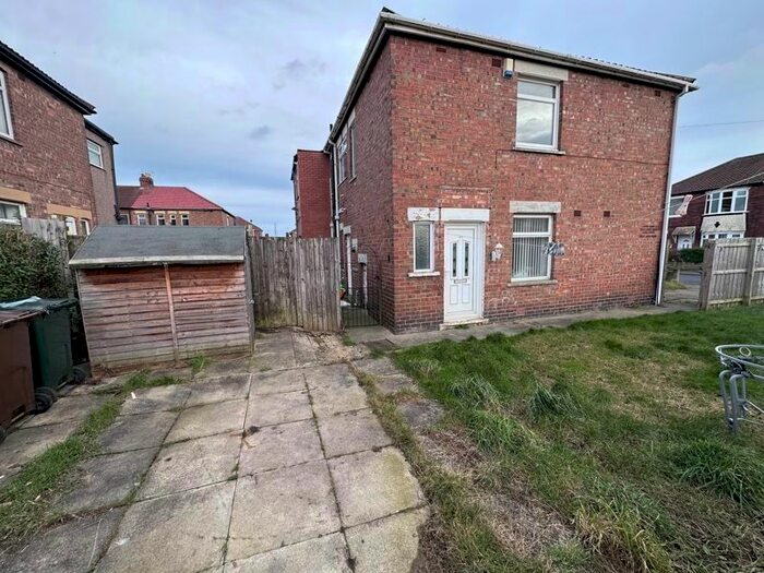 2 Bedroom Flat To Rent In Holderness Road, Wallsend, NE28