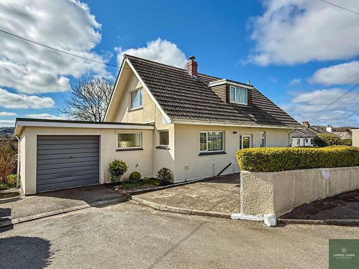 3 Bedroom Detached Bungalow For Sale In Carlyon Road, Truro, TR1