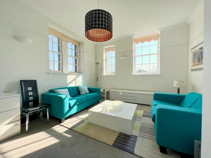 2 Bedroom Flat To Rent In East Suffolk Park, Newington, Edinburgh, EH16