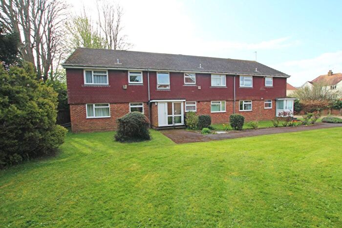 2 Bedroom Flat For Sale In Shortdean Place, Old Town, BN21