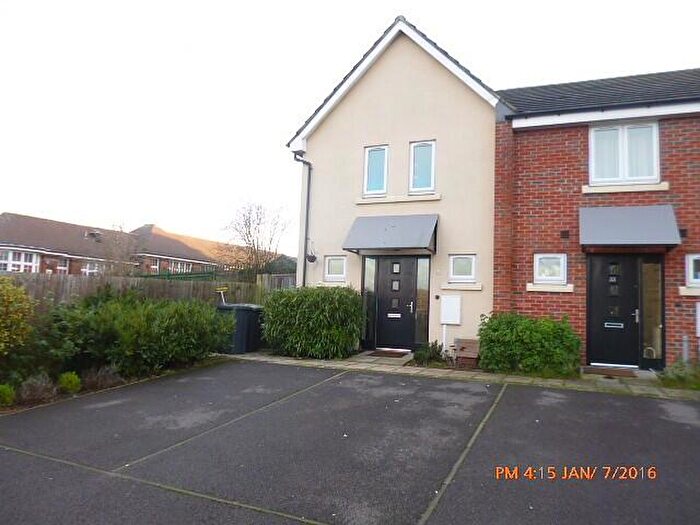 3 Bedroom Semi-Detached House To Rent In Alderman Close, Beeston, NG9