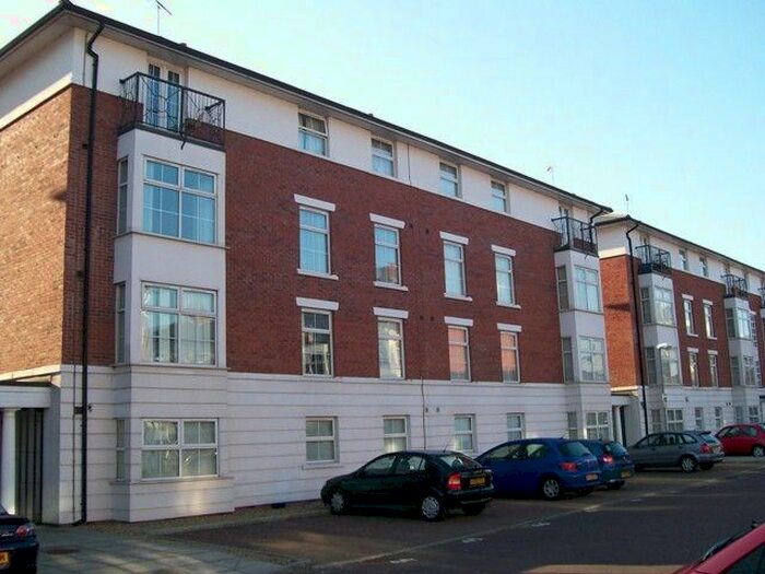 2 Bedroom Flat To Rent In Chancellor Court, Liverpool, L8