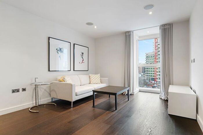 2 Bedroom Garage / Parking To Rent In Gatliff Road, Pimlico, London, SW1W