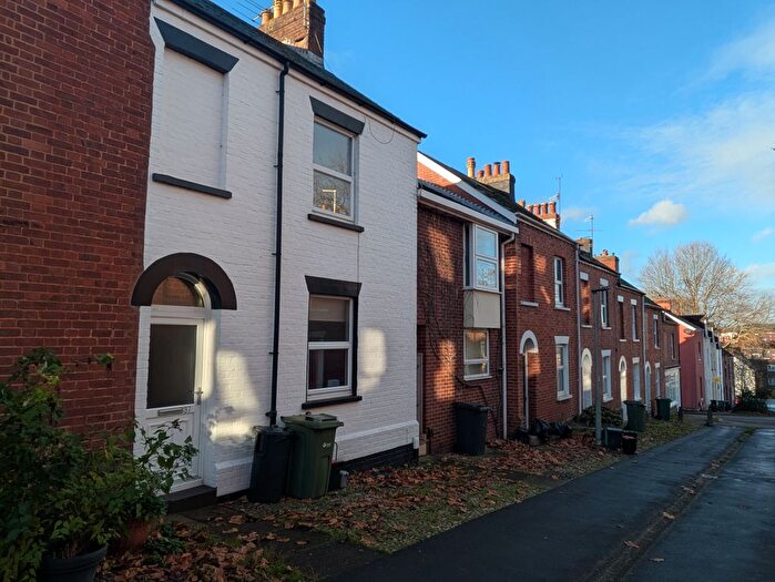 3 Bedroom Terraced House For Sale In East John Walk, Newtown, Exeter, Devon, EX1