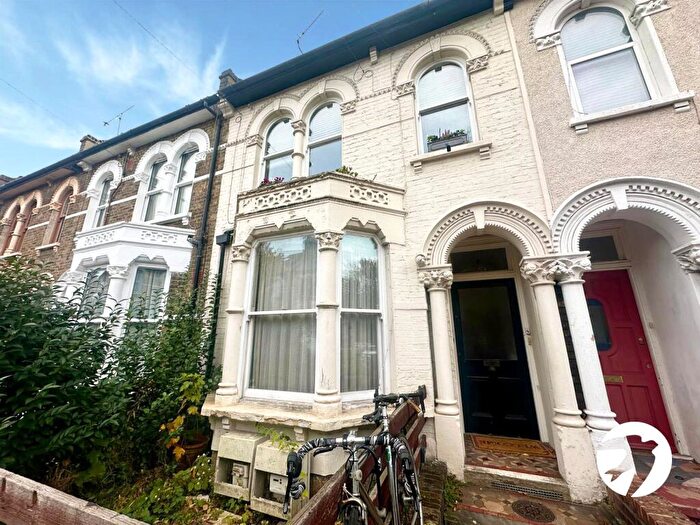 1 Bedroom Flat For Sale In Sunninghill Road, London, SE13