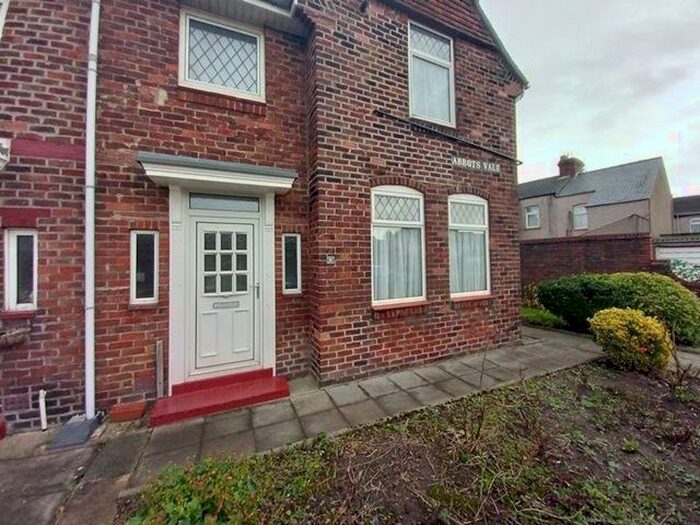 2 Bedroom Semi-Detached House To Rent In Abbots Vale, Barrow-In-Furness, LA13