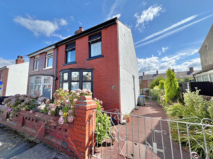 3 Bedroom Semi-Detached House For Sale In Sussex Road, Layton, FY3