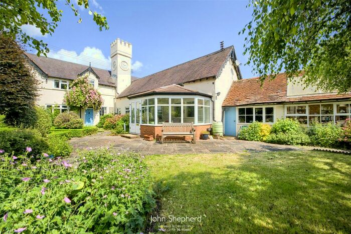 3 Bedroom House For Sale In Penn Lane, Tanworth-in-Arden, Solihull, Warwickshire, B94