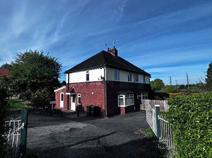 3 Bedroom Semi-Detached House To Rent In Stone Hill, Stone, Kidderminster, Worcestershire, DY10