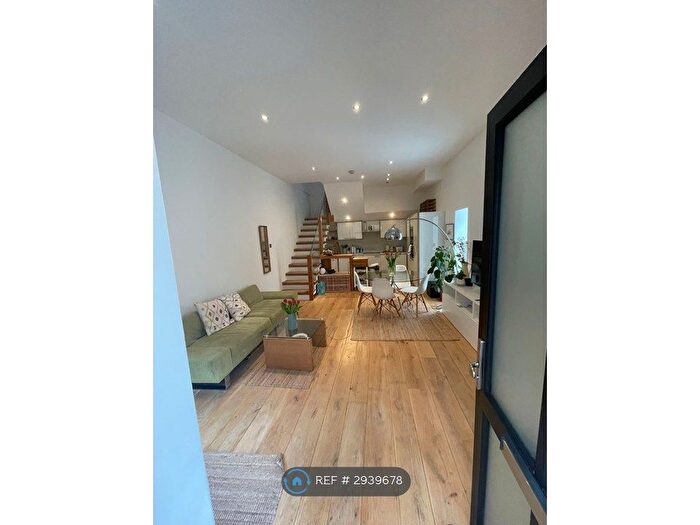 3 Bedroom End Terrace House To Rent In Shore Road, London, E9