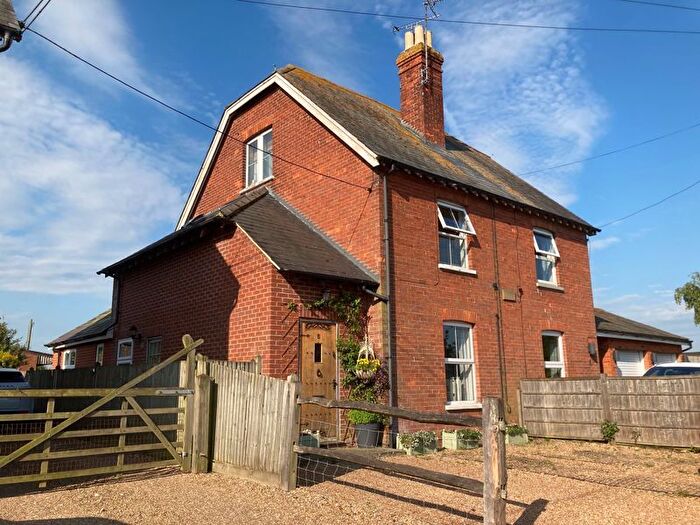 4 Bedroom Semi-Detached House For Sale In Sheephurst Lane, Marden, TN12