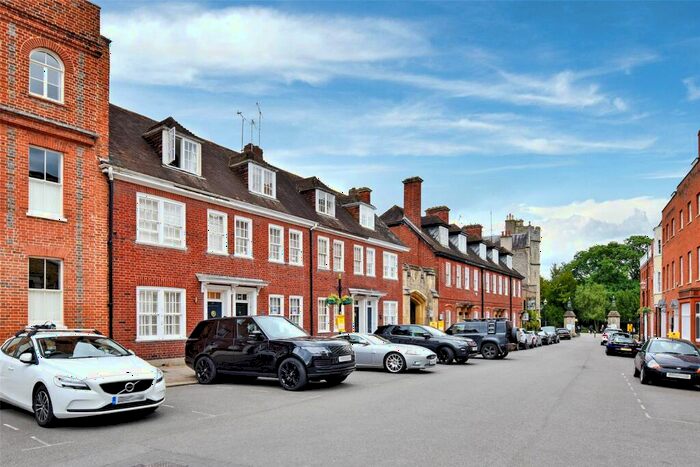 3 Bedroom Terraced House To Rent In Park Street, Windsor, Berkshire, SL4