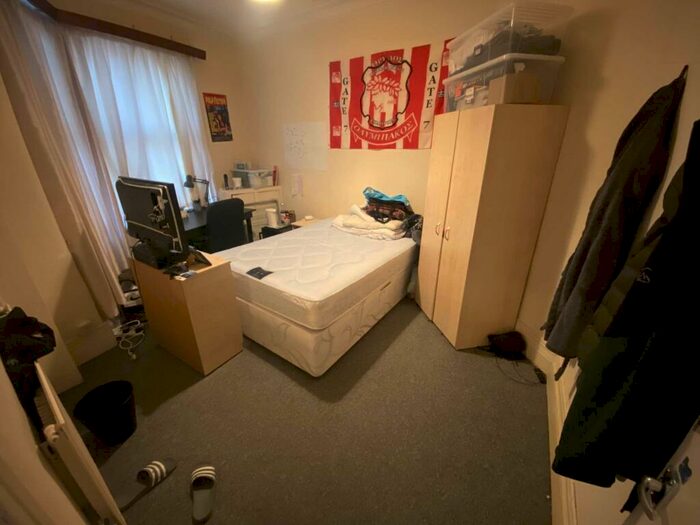 4 Bedroom Terraced House To Rent In Carill Drive, Fallowfield, M14