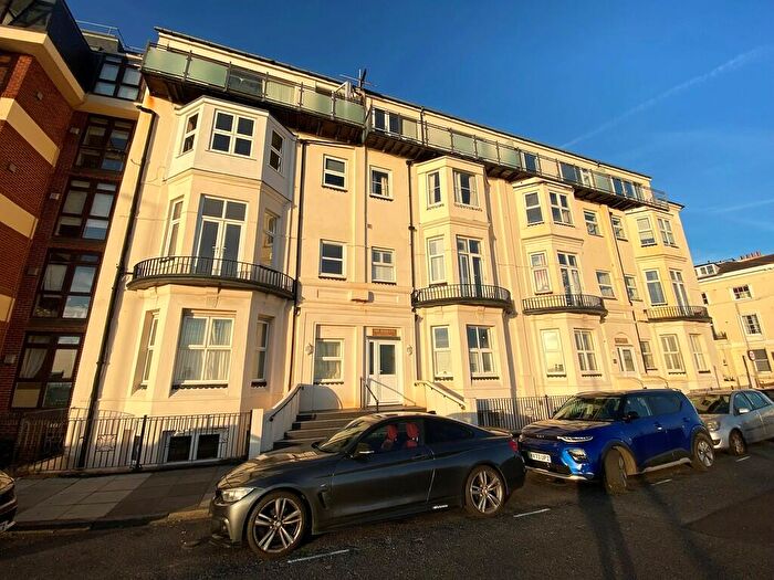 2 Bedroom Apartment For Sale In South Parade, Southsea, PO4