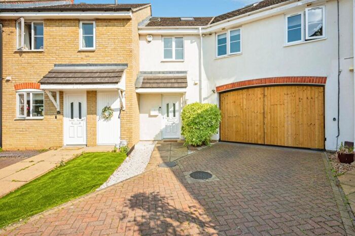 4 Bedroom Terraced House For Sale In Oat Piece, Marston Moretaine, Bedford, MK43