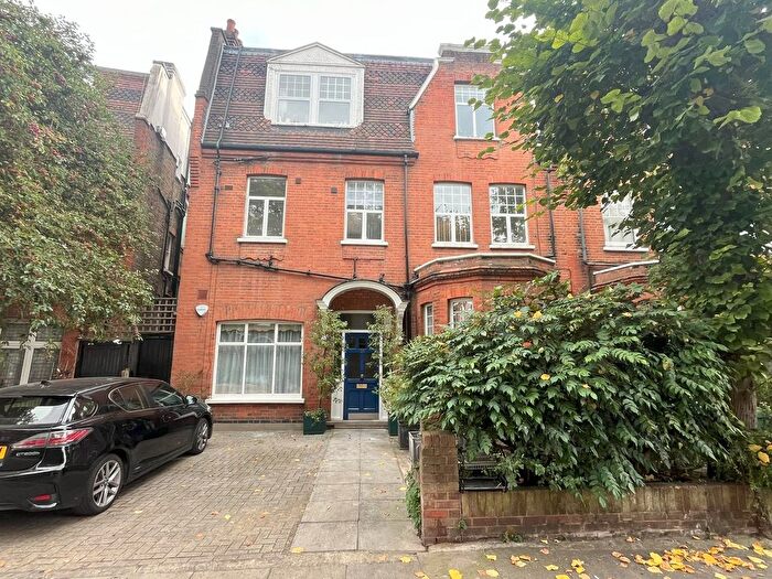 1 Bedroom Flat To Rent In Aberdare Gardens, South Hampstead, NW6