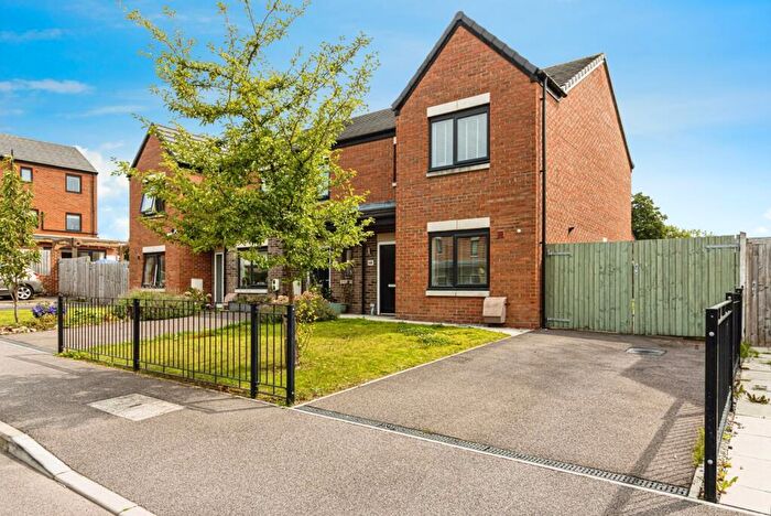 3 Bedroom Semi Detached House To Rent In Winstanley Road, Manchester, Greater Manchester, M40