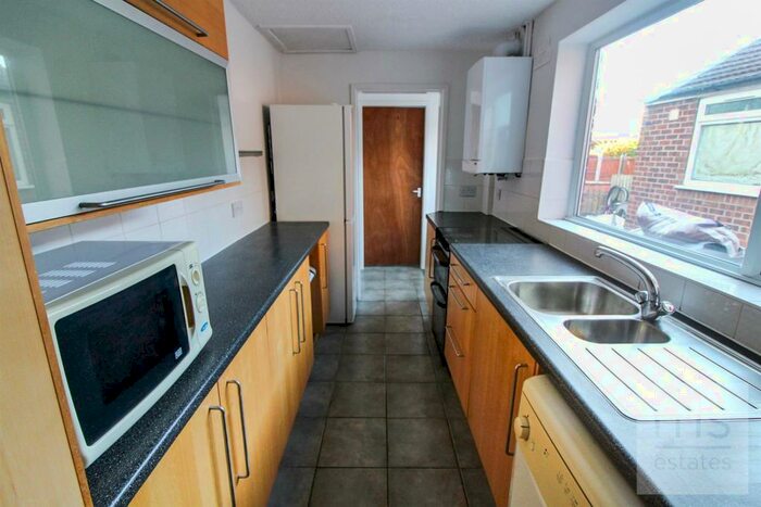 2 Bedroom Terraced House To Rent In Warwick Street, Dunkirk, Nottingham, NG7