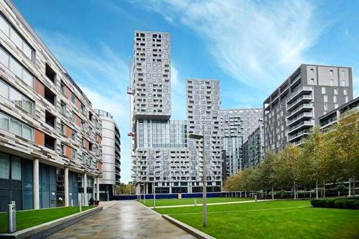 2 Bedroom Flat To Rent In Indescon Square, Millharbour, Canary Wharf, London, E14