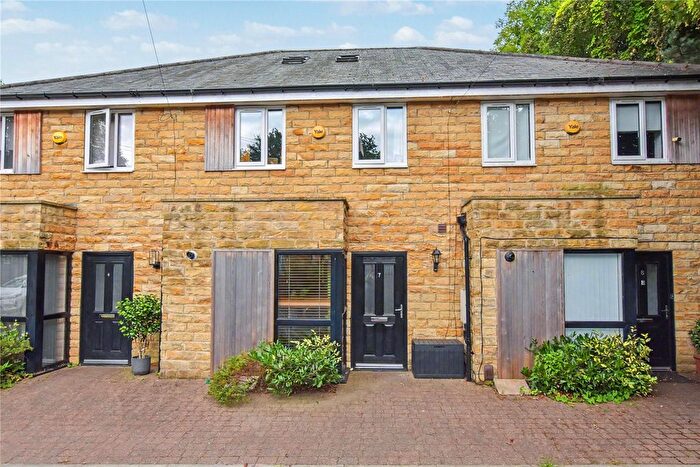 4 Bedroom Terraced House For Sale In Grosvenor Gardens, Headingley Hill, Leeds, West Yorkshire, LS6