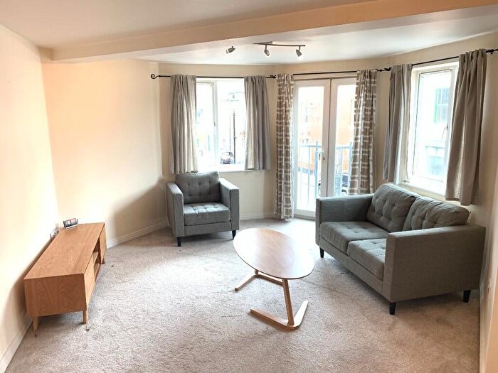 2 Bedroom Apartment To Rent In Carpathian Court, Spencer Street, B18
