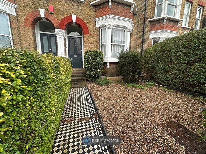 1 Bedroom Flat To Rent In Georges Avenue, London, N7