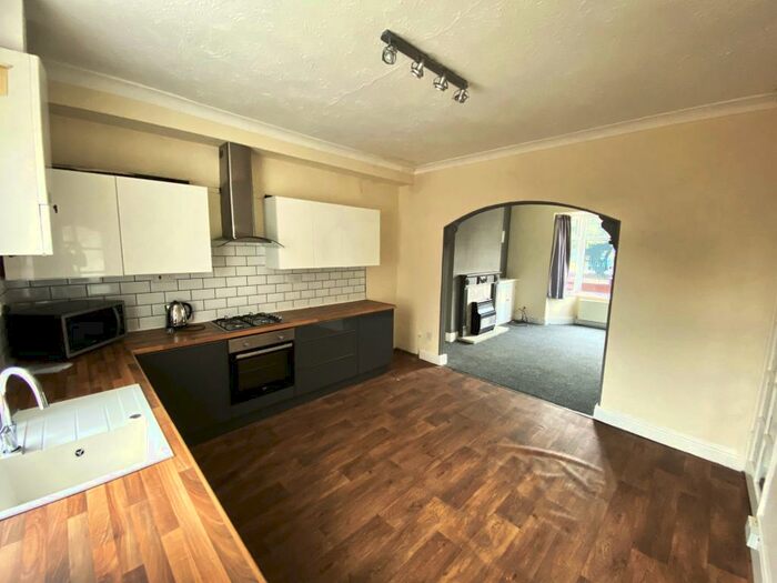 3 Bedroom Terraced House To Rent In Yarm Road, Eastbourne - Darlington, DL1