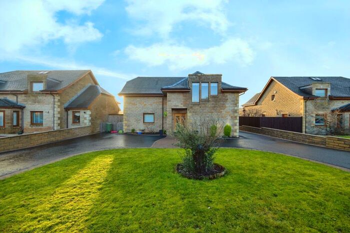 4 Bedroom Detached House For Sale In Lyoncross, Dennyloanhead, Bonnybridge, Stirlingshire, FK4