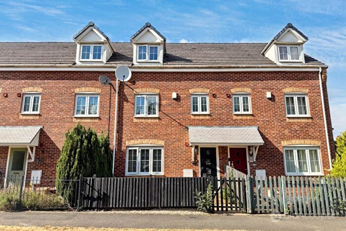 4 Bedroom Terraced House For Sale In Marigold Walk, Bermuda Park, Nuneaton, CV10