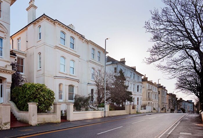 1 Bedroom Flat For Sale In Dyke Road, Brighton, BN1