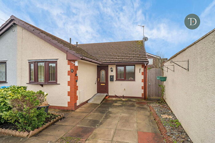2 Bedroom Terraced Bungalow For Sale In Cygnet Close, Great Sutton, Ellesmere Port, CH66
