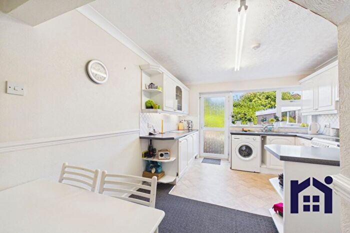 3 Bedroom Semi-Detached House For Sale In Dickens Road, Coppull, PR7