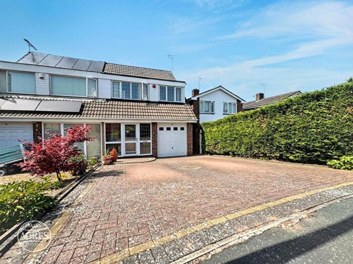 3 Bedroom Semi Detached House For Sale In Elm Drive, Great Barr, Birmingham, B43