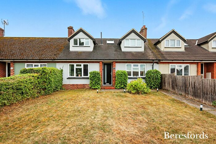 3 Bedroom Terraced House For Sale In St. Michaels Drive, Roxwell, CM1