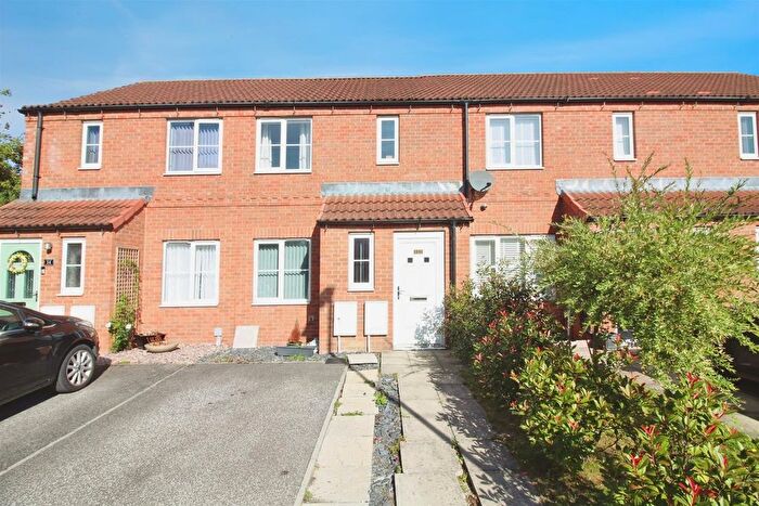 2 Bedroom Terraced House For Sale In Bracken Close, Sherburn In Elmet, Leeds, LS25