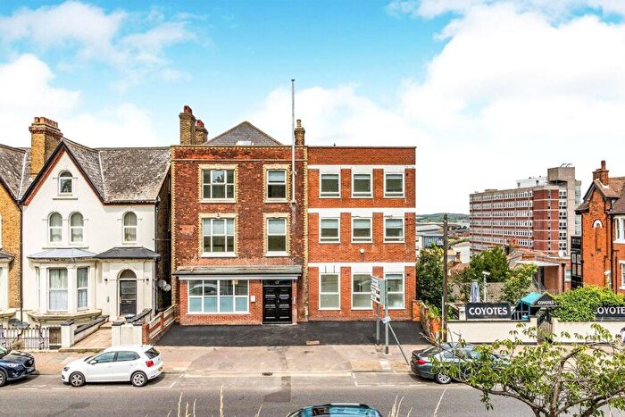 1 Bedroom Flat To Rent In New Road Avenue, Chatham, Kent, ME4