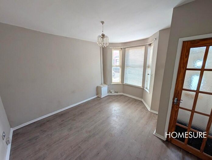 2 Bedroom End Of Terrace House To Rent In Kilburn Street, Liverpool, L21