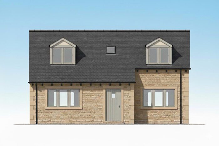 3 Bedroom Detached Bungalow For Sale In Lakeside Gardens, Foulridge, Colne, BB8