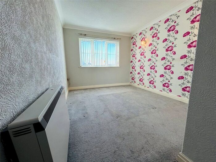 1 Bedroom Flat For Sale In Forest Gate, Blackpool, Lancashire, FY3