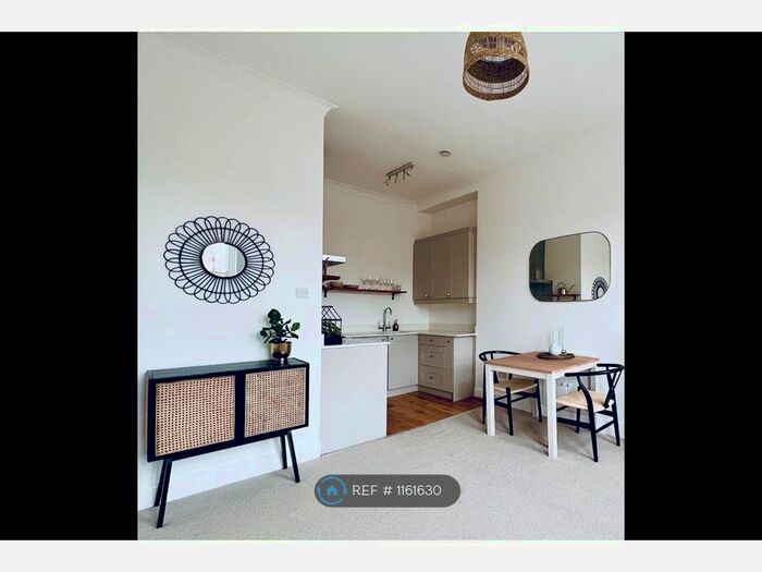 1 Bedroom Flat To Rent In Sutherland Avenue, London, W9