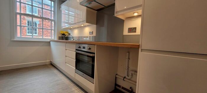 2 Bedroom Flat To Rent In Railway Street, Beverley, HU17