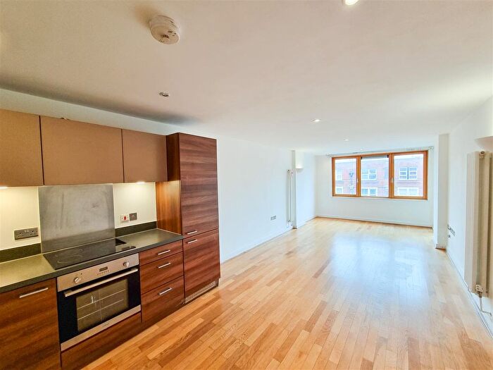 2 Bedroom Flat To Rent In London Road, Croydon, CR0