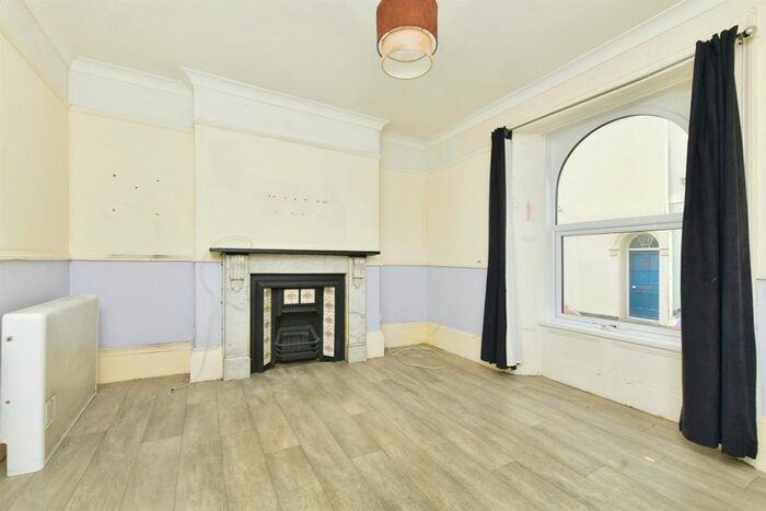 3 Bedroom Terraced House For Sale In Nelson Street, Plymouth, PL4