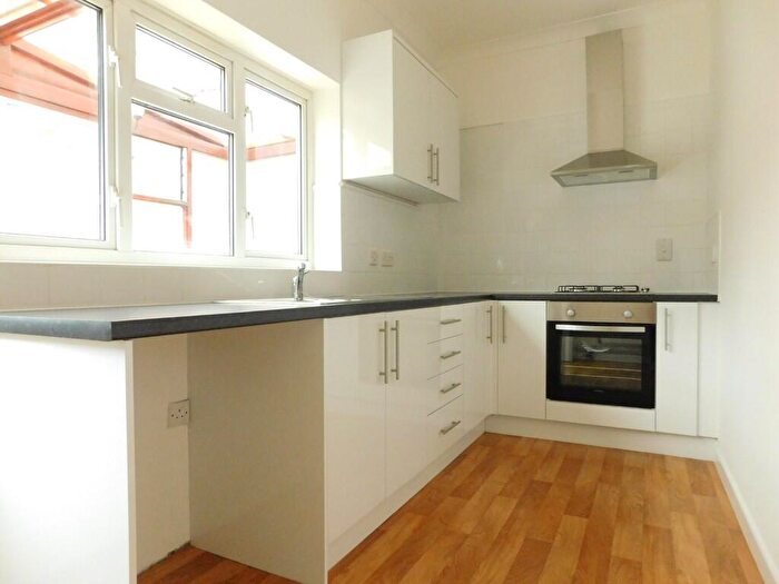 2 Bedroom Semi Detached House To Rent In Haslemere Road, Southsea, PO4