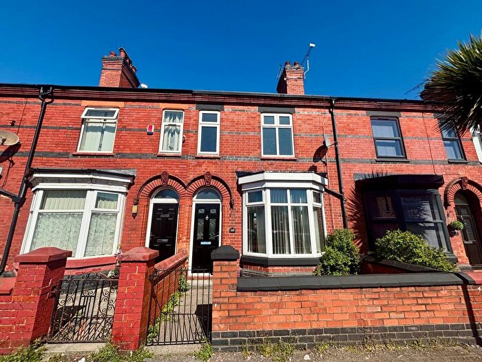 3 Bedroom Terraced House To Rent In Earle Street, Crewe, CW1