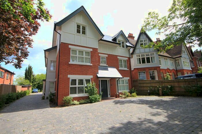 1 Bedroom Apartment To Rent In Pim Court, A Kendrick Road, Reading, Berkshire, RG1